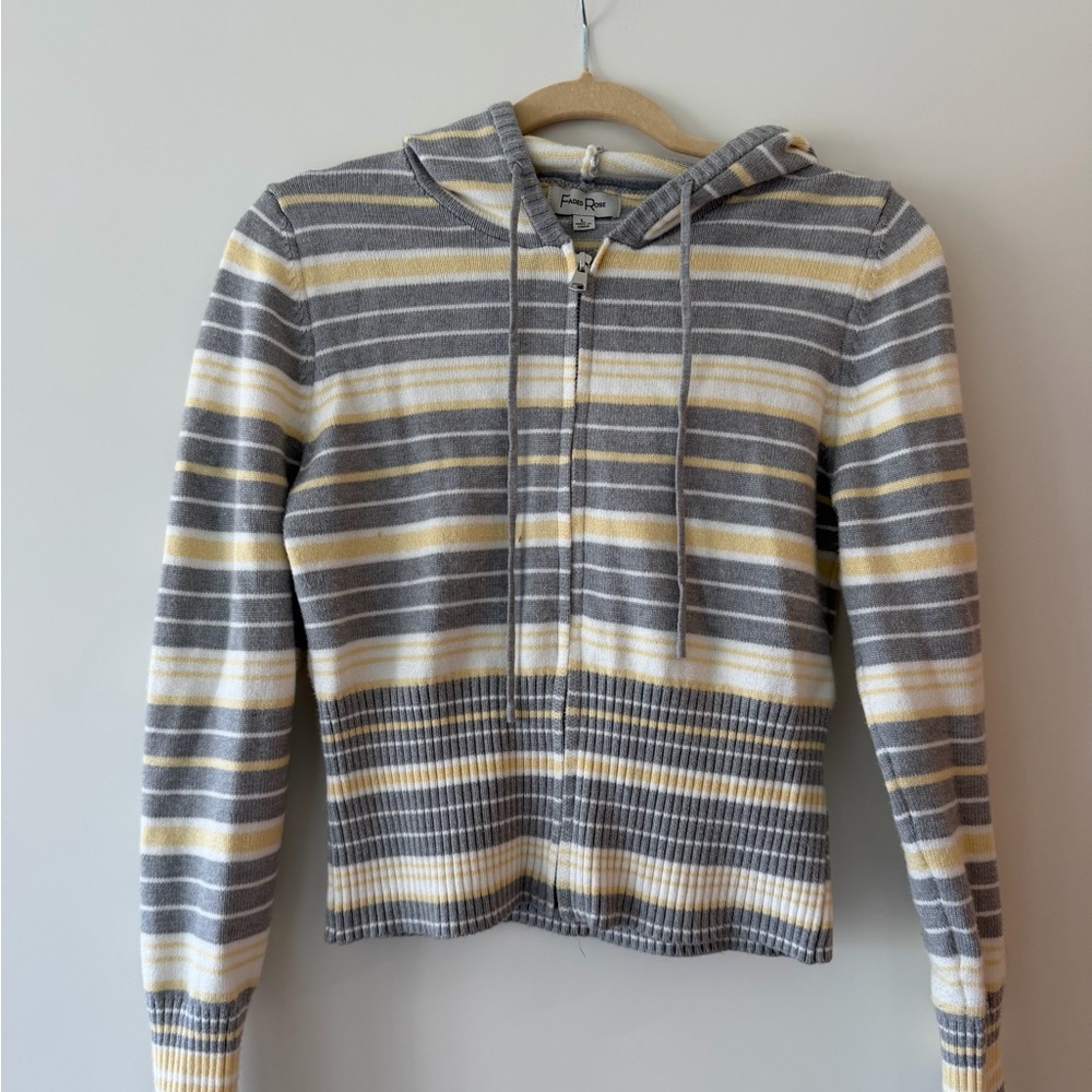 Striped Gray and Yellow Zip Hoodie Sweater - Unbranded